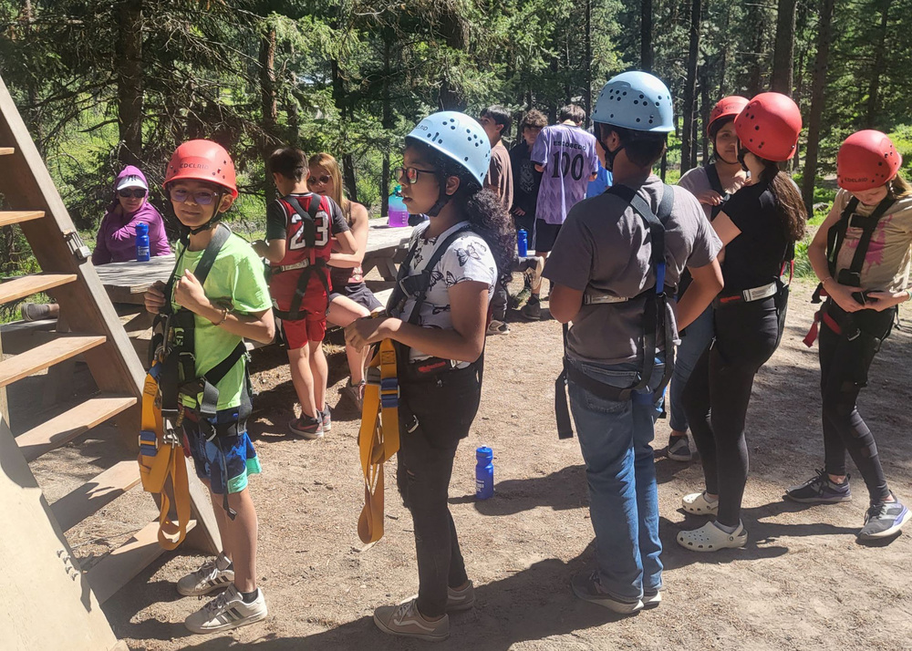 6th-grade Outdoor School