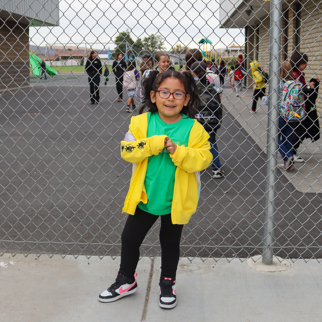 MHES School Colors Spirit Day Photo